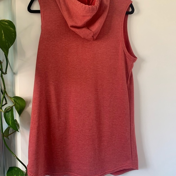 Papillon Blanc Sleeveless Red Dress - Picture 4 of 4